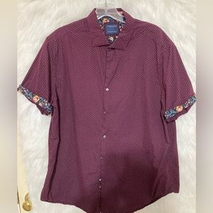Short Sleeve Button Down size XL